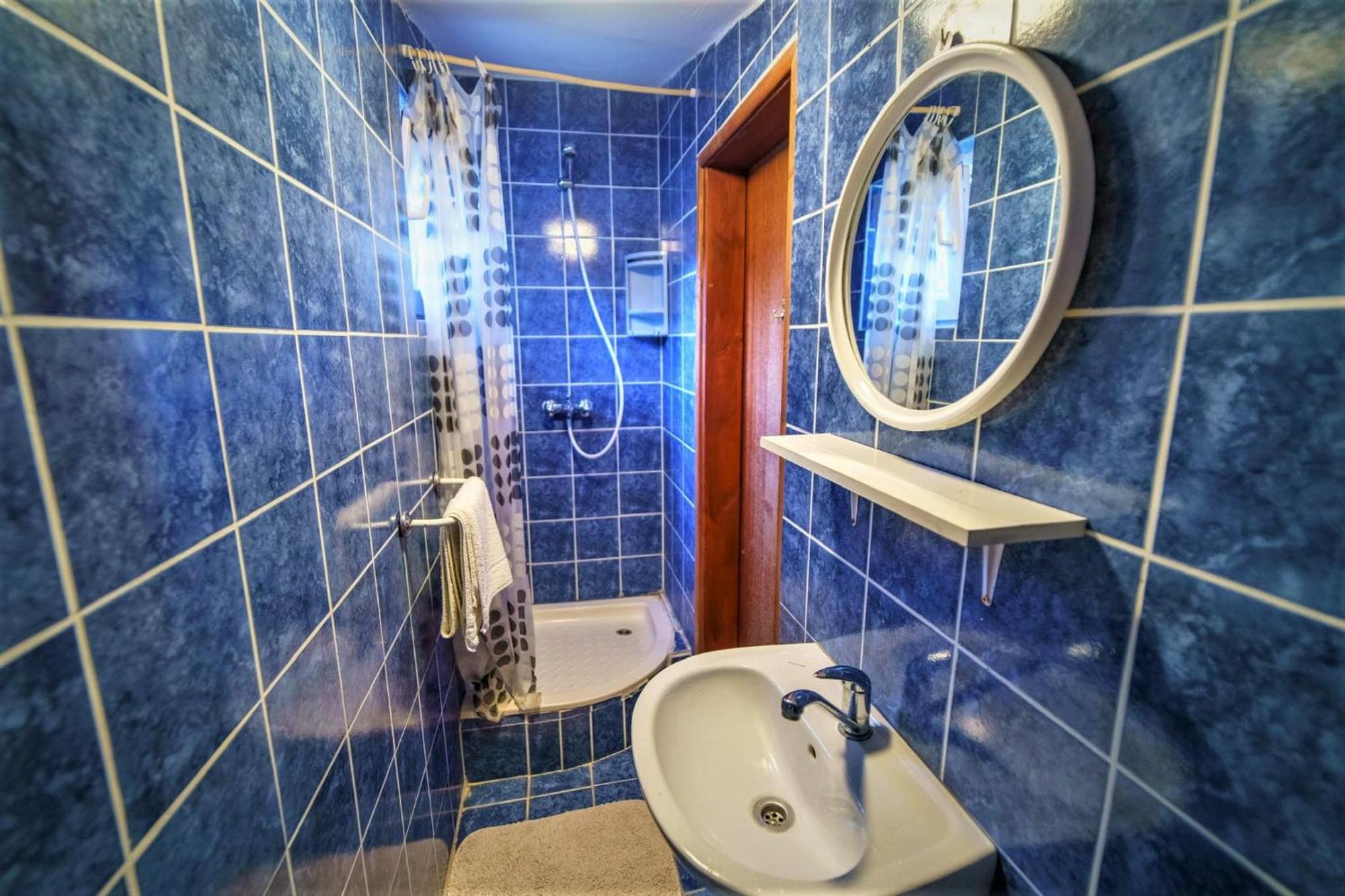 Apartmani Lidija Karin Donji Donji Karin Exterior photo